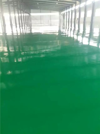 德格给你一份 地坪漆施工 + 维修（翻新）